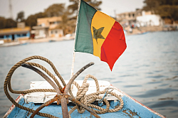 Drapeau Sénégalais-pirogue